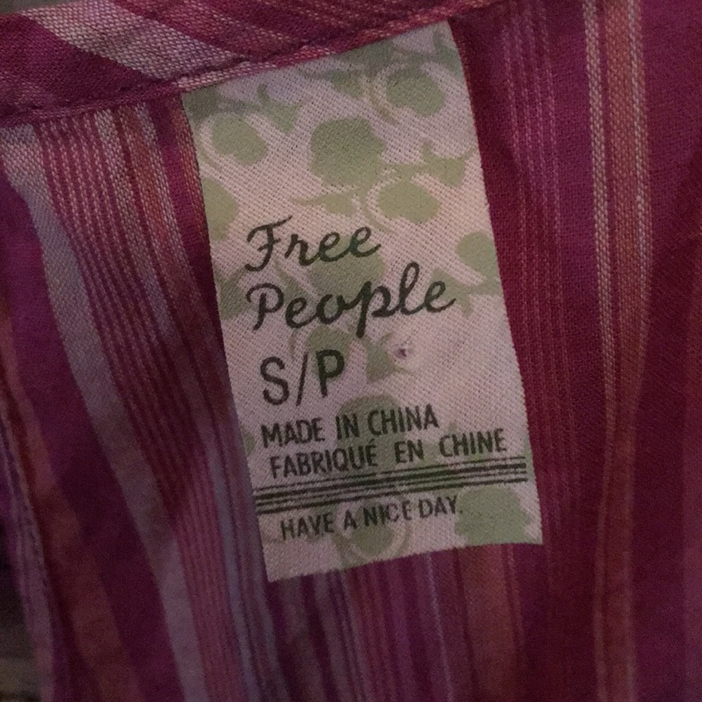 Pink top - Picture 5 of 5